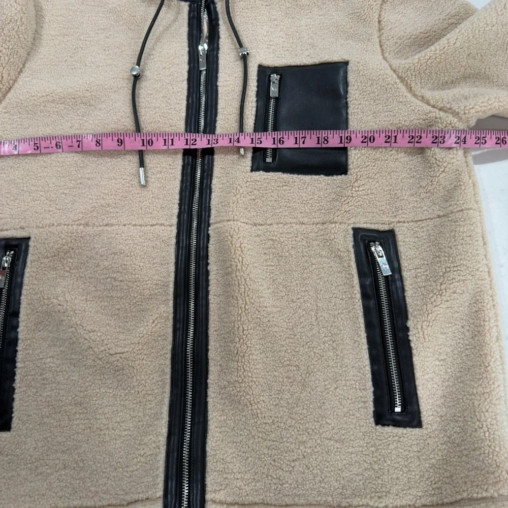 Men's Cream and Black Jacket